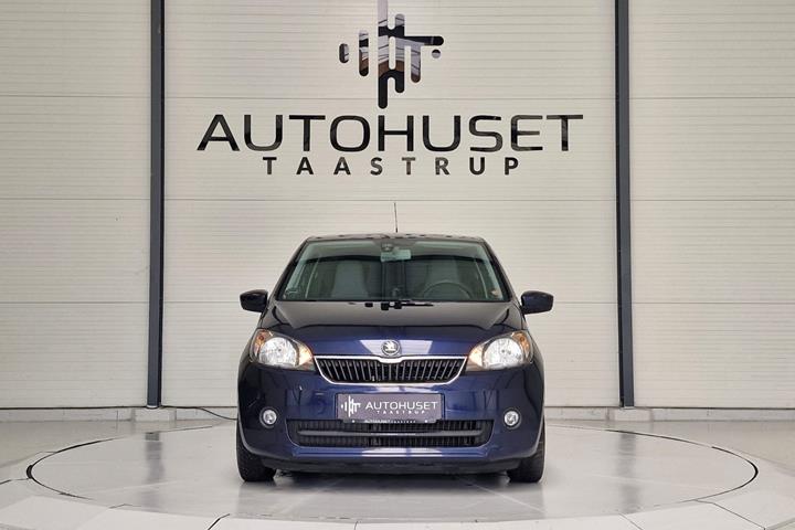 Blå Skoda Citigo fra 2013