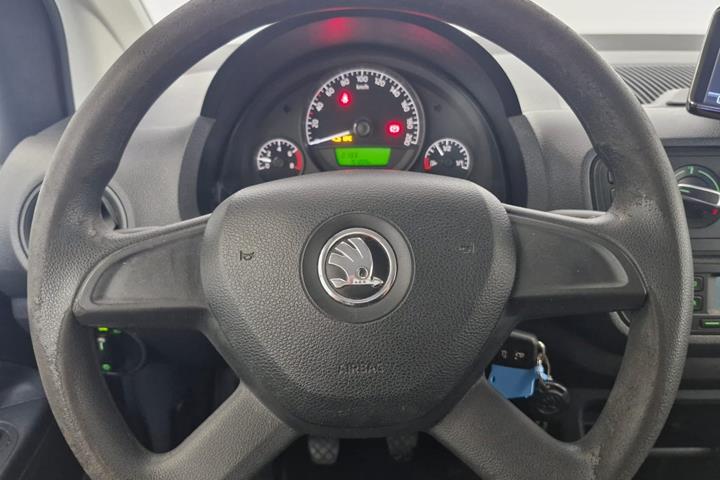 Blå Skoda Citigo fra 2013