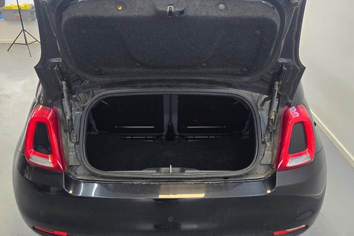 Sort Fiat 500C fra 2015
