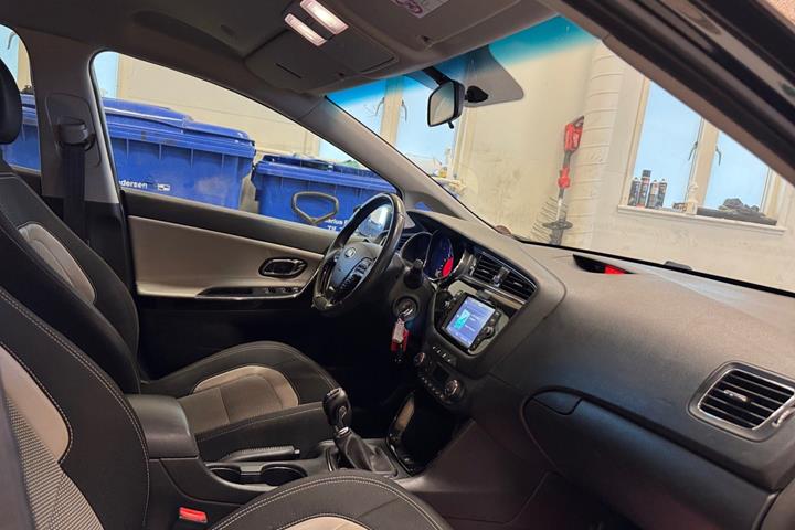 Sort Kia Ceed fra 2016