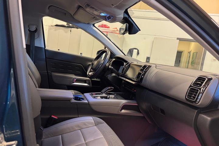 Grøn Citroën C5 Aircross fra 2022