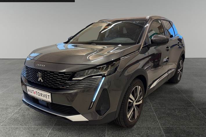 Grå Peugeot 3008 fra 2021