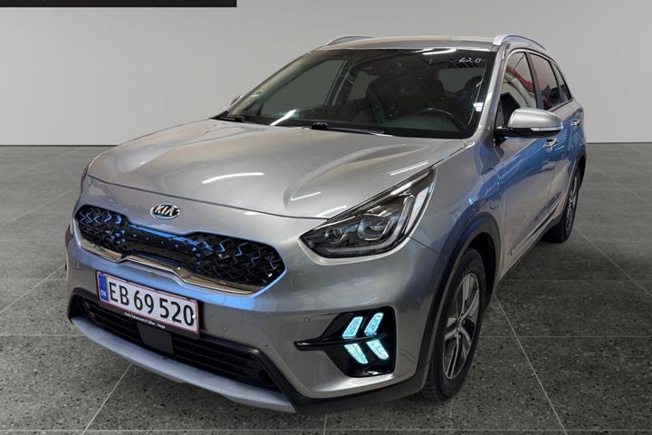 Grå Kia Niro fra 2020 set udefra