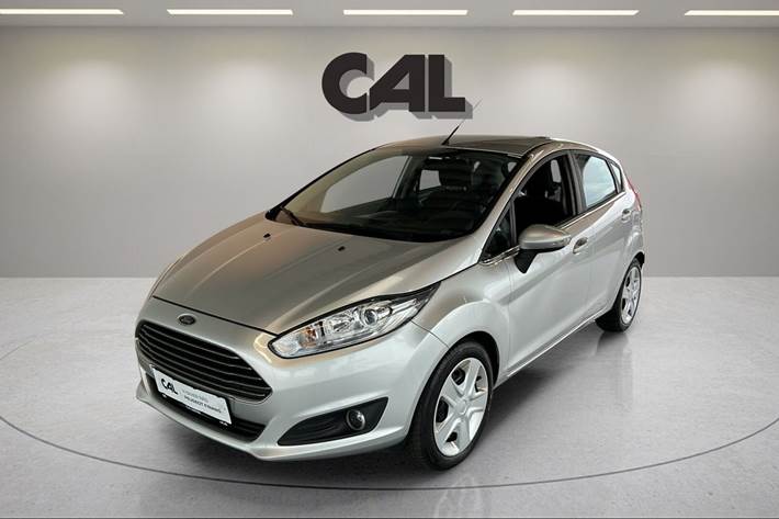 Sølv Ford Fiesta fra 2017