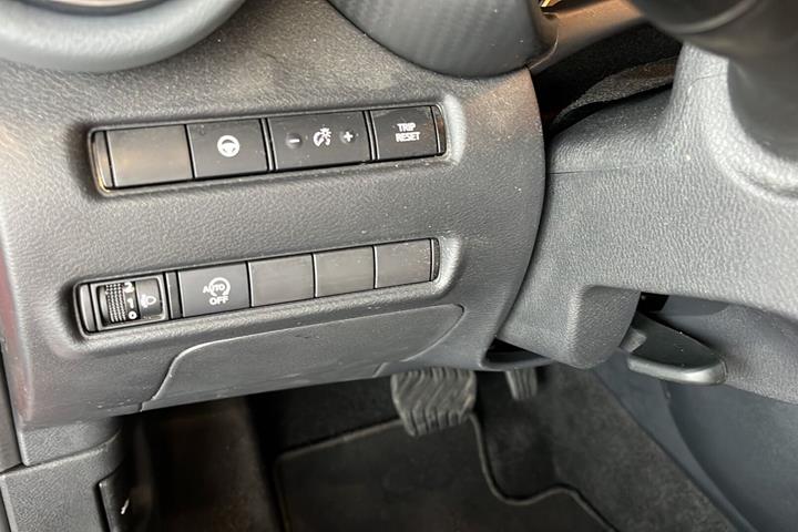 Rød Nissan Juke fra 2021