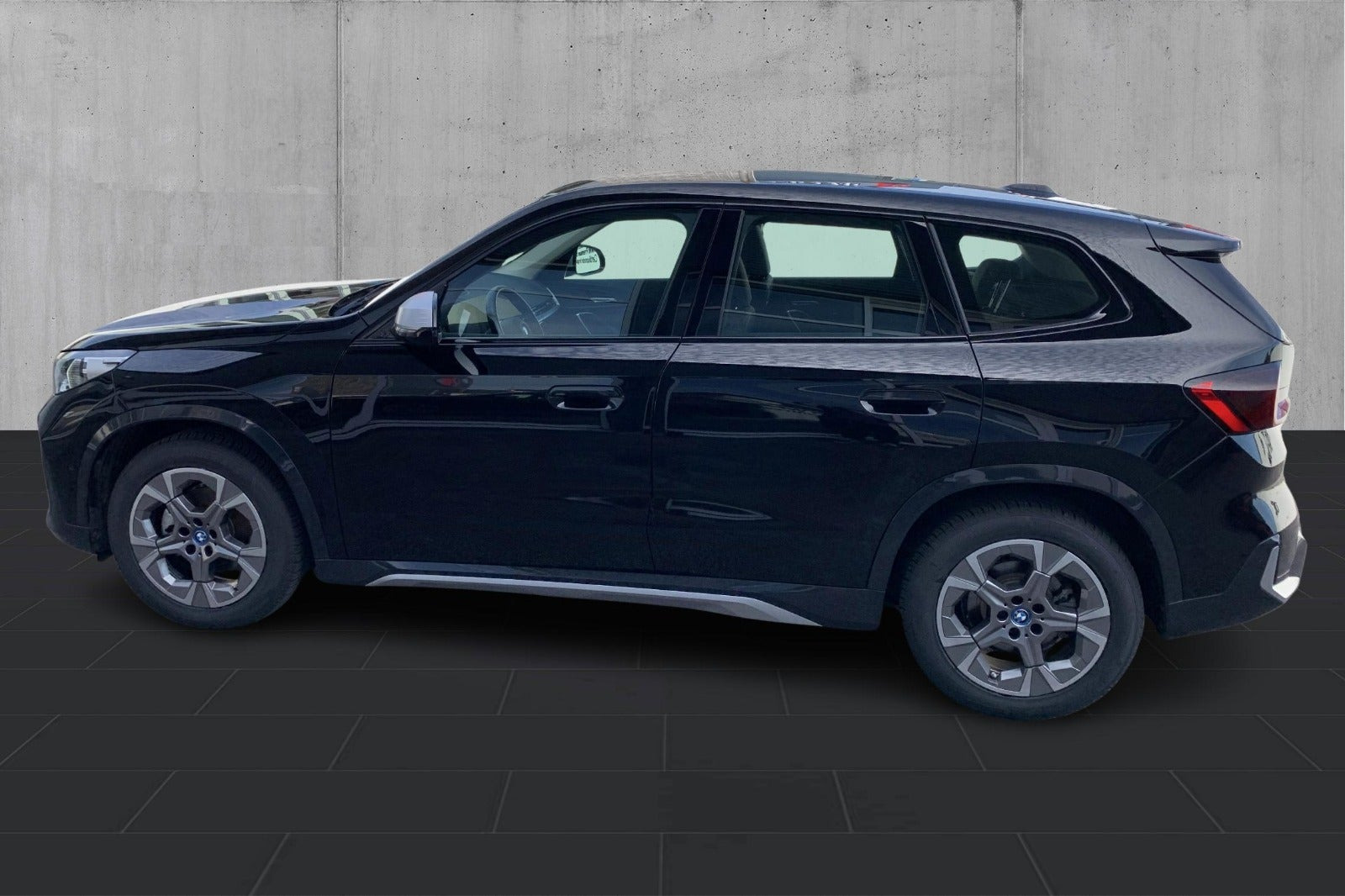 undefined BMW iX1 fra 2024