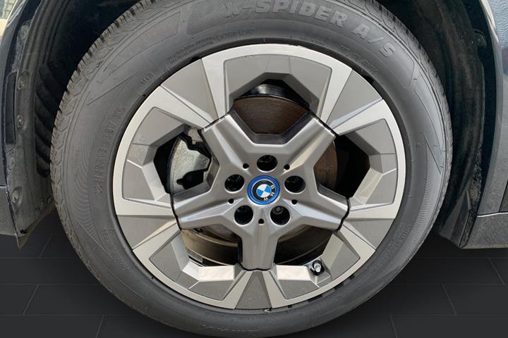 undefined BMW iX1 fra 2024
