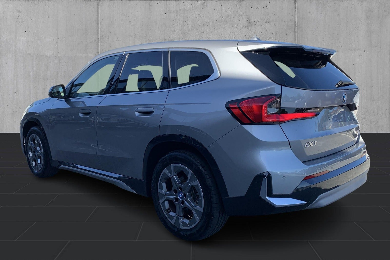 undefined BMW iX1 fra 2024