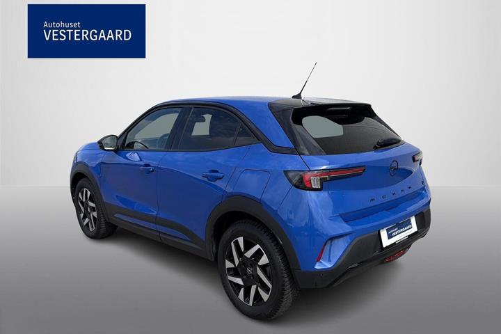 Blå Opel Mokka-e fra 2022