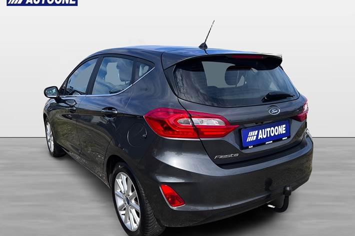 Grå Ford Fiesta fra 2018