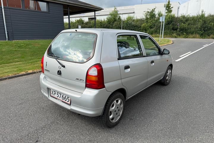 undefined Suzuki Alto fra 2005