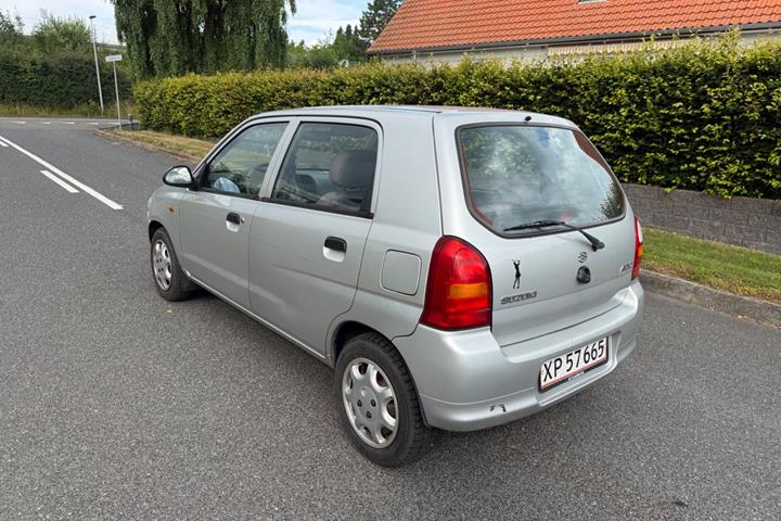 undefined Suzuki Alto fra 2005