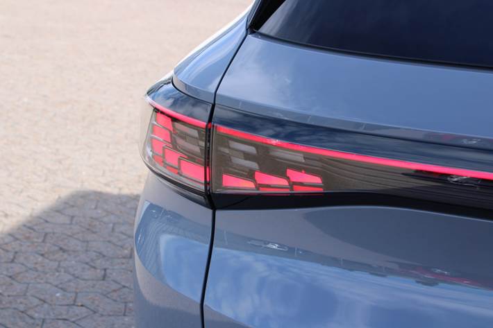 Grå VW ID.4 fra 2023