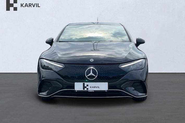 Grå Mercedes EQE350 fra 2024