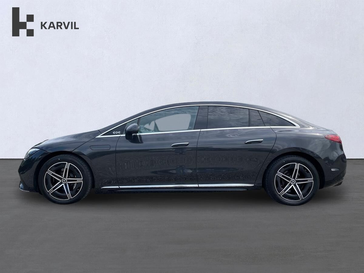 Grå Mercedes EQE350 fra 2024