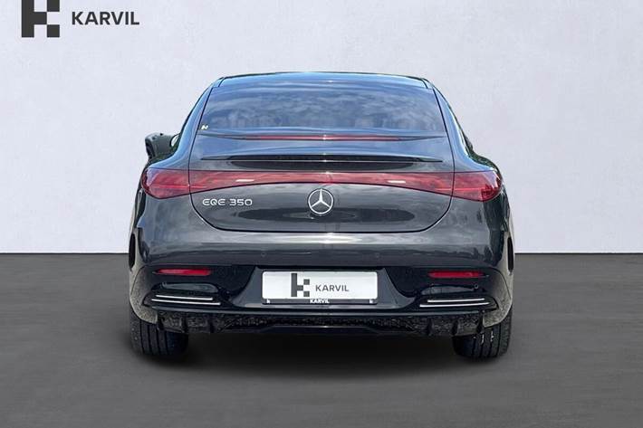 Grå Mercedes EQE350 fra 2024