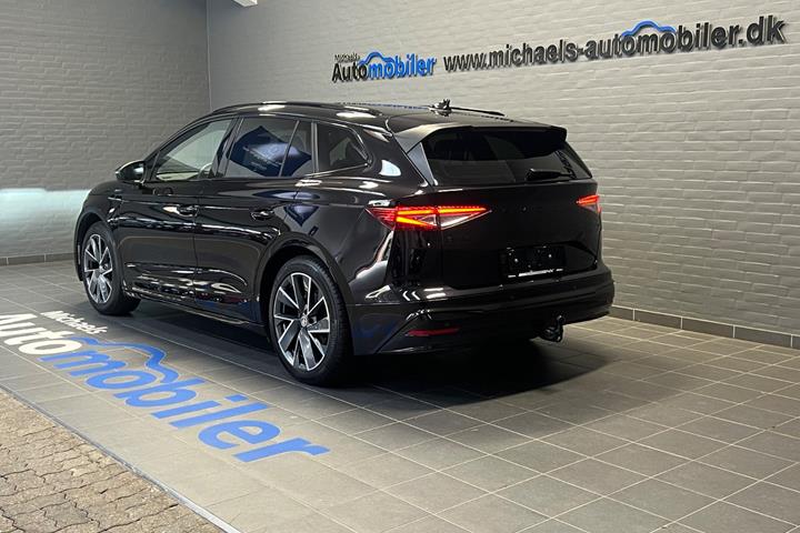 Sort Skoda Enyaq fra 2025
