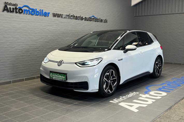 Hvid VW ID.3 fra 2021 set udefra