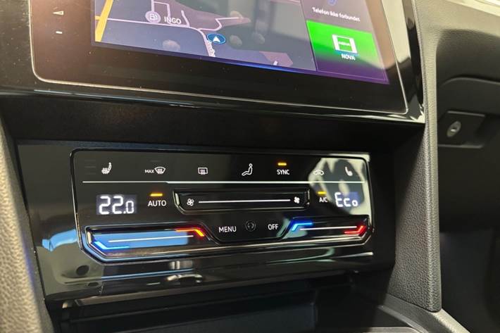 Sort VW Passat fra 2021