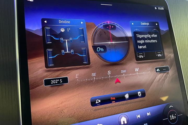 Sort Mercedes EQE350 SUV fra 2025