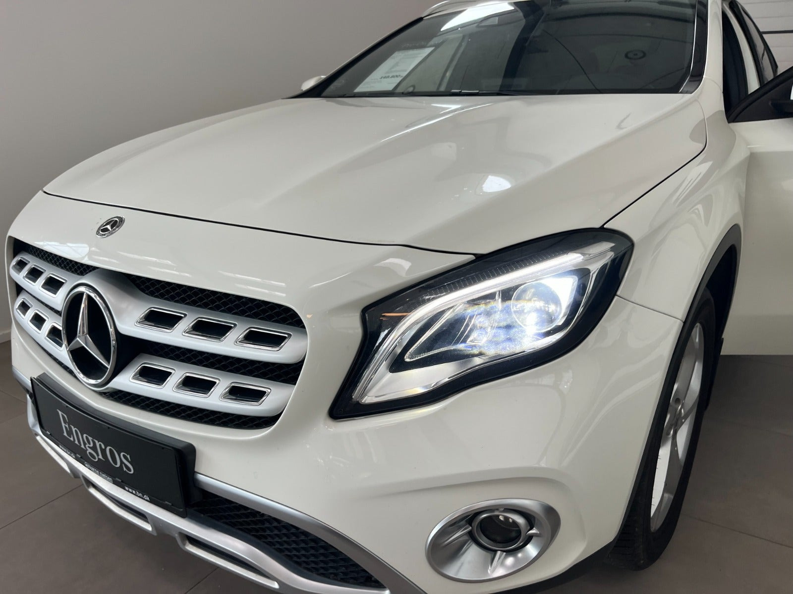 Sort Mercedes GLA220 d fra 2017