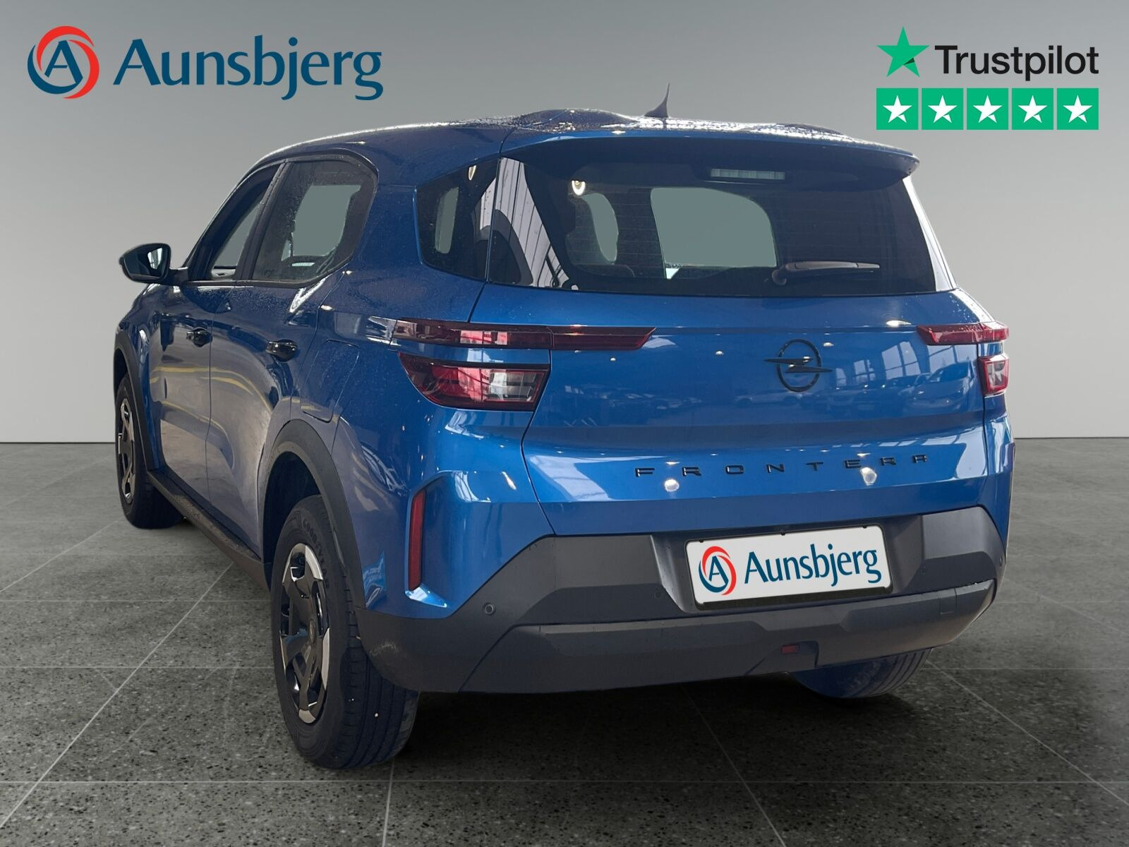 Blå Opel Frontera fra 2025