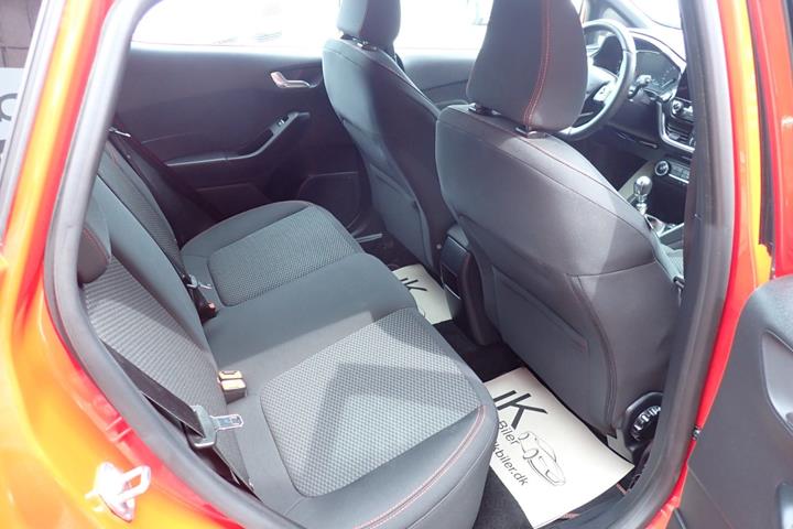 Rød Ford Fiesta fra 2020