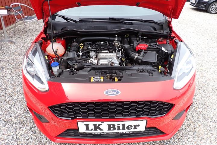 Rød Ford Fiesta fra 2020