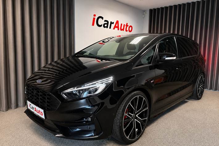 Sort Ford S-MAX fra 2020 set udefra