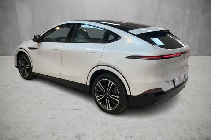 Hvid Xpeng G6 fra 2024