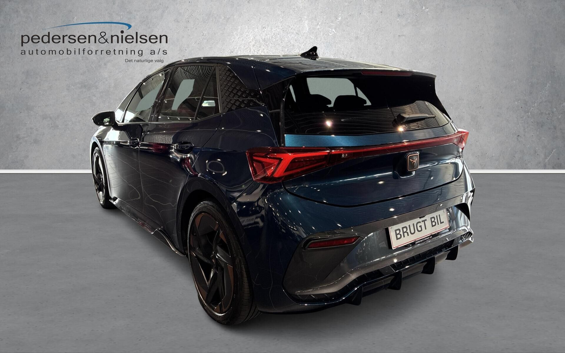 Blå Cupra Born fra 2021