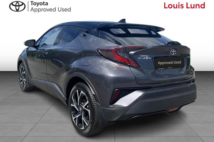 Grå Toyota C-HR fra 2019