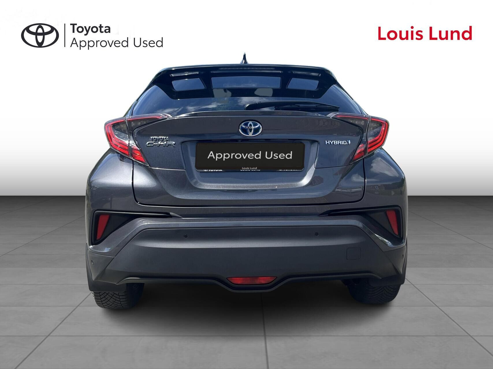 Grå Toyota C-HR fra 2019