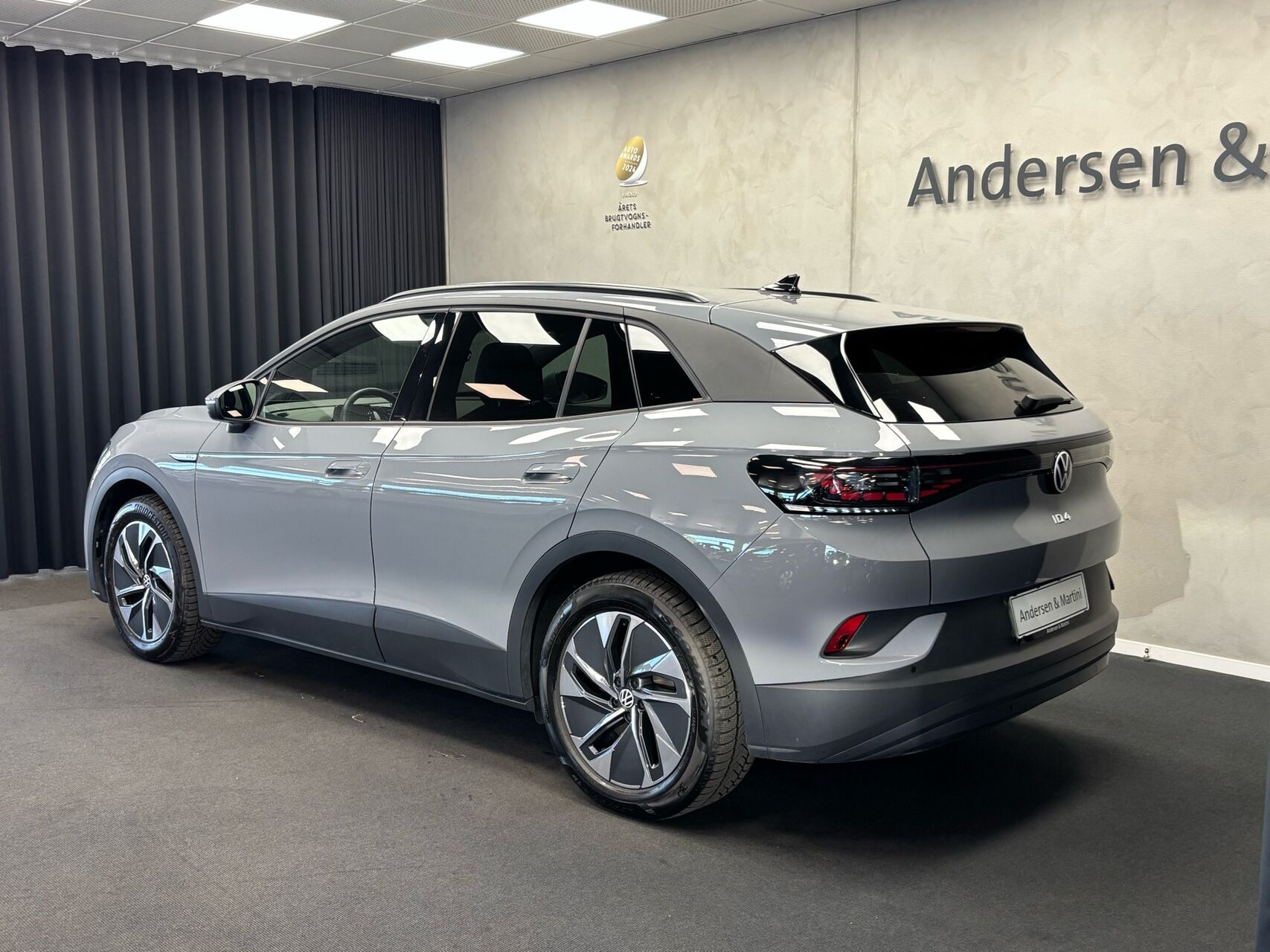Grå VW ID.4 fra 2022
