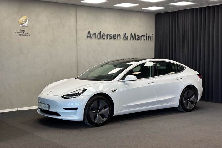 Hvid Tesla Model 3 fra 2019