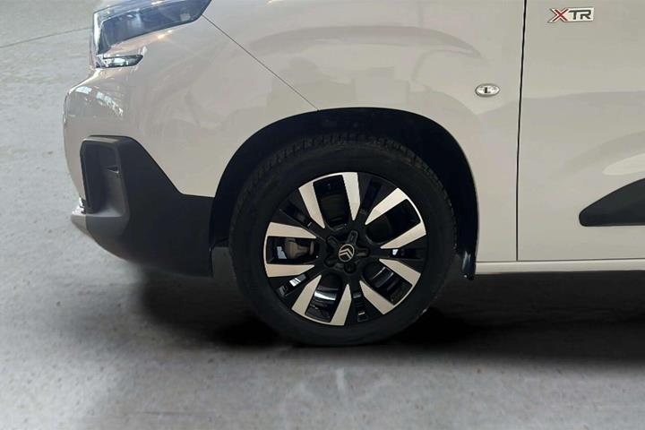 Hvid Citroën ë-Berlingo fra 2025