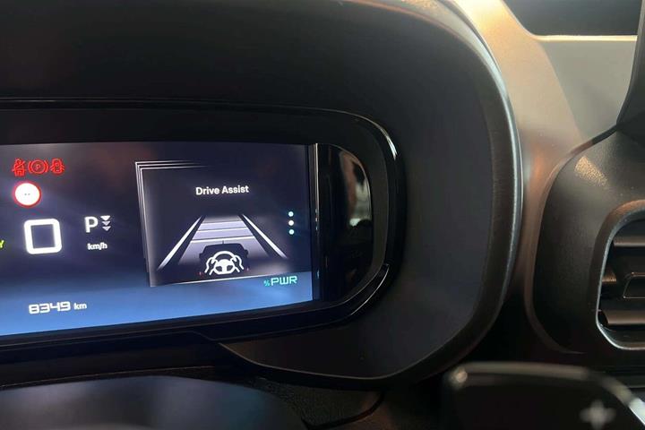 Hvid Citroën ë-Berlingo fra 2025