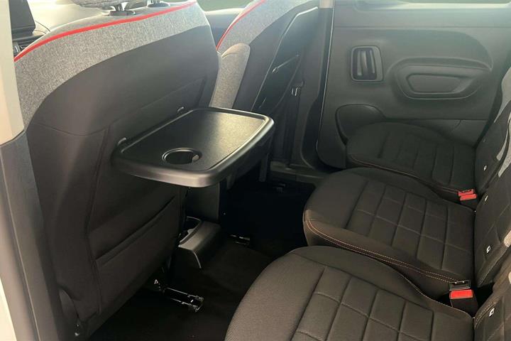Hvid Citroën ë-Berlingo fra 2025