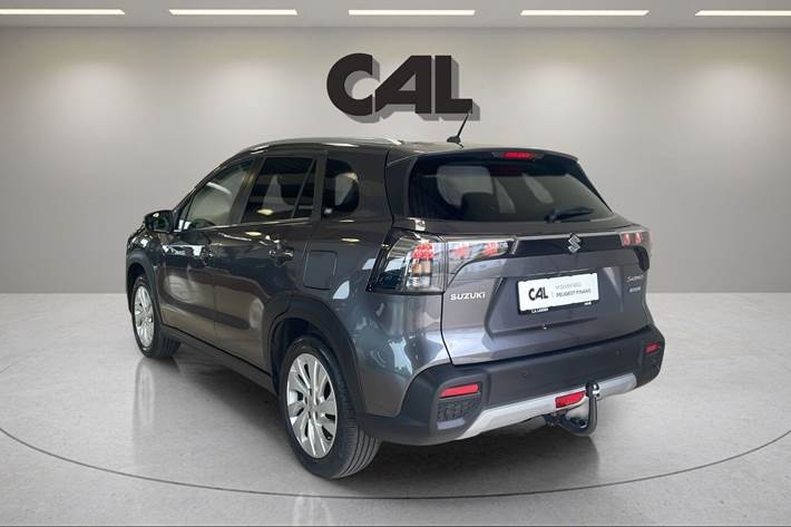 Sort Suzuki S-Cross fra 2022