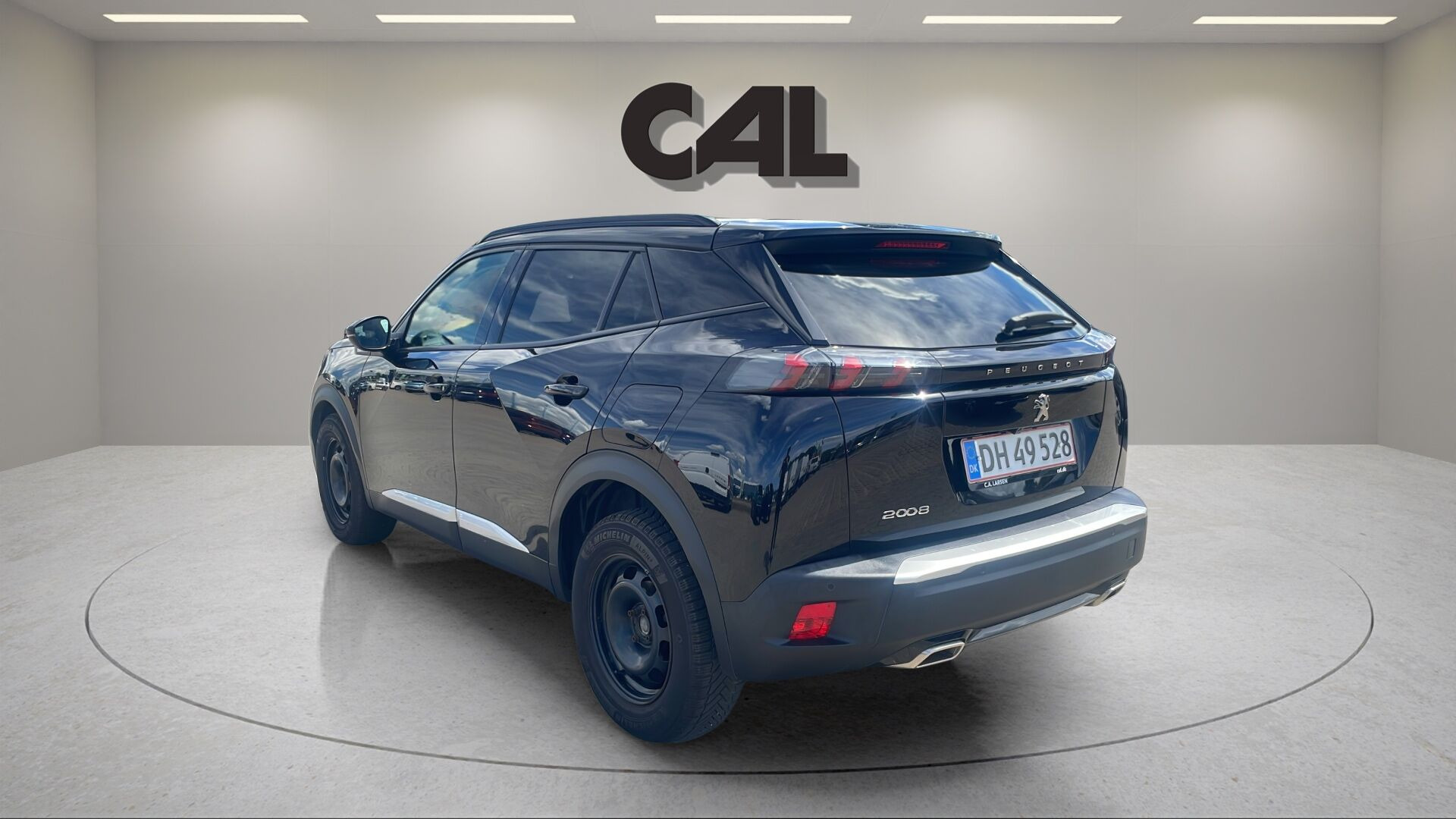 Sort Peugeot 2008 fra 2022
