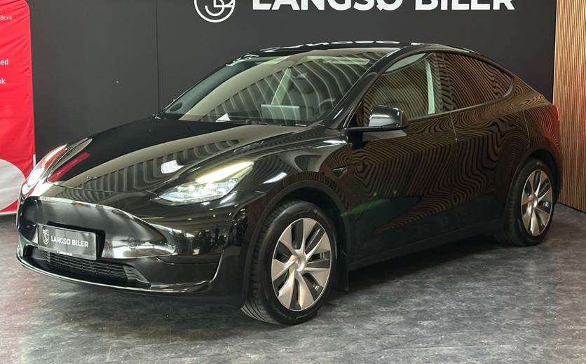 Tesla Model Y RWD