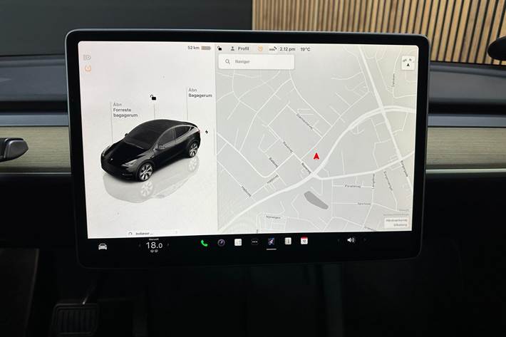 Sort Tesla Model Y fra 2023