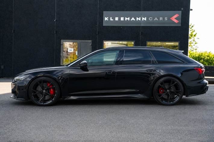Sort Audi RS6 fra 2023