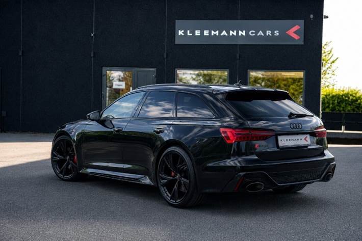 Sort Audi RS6 fra 2023