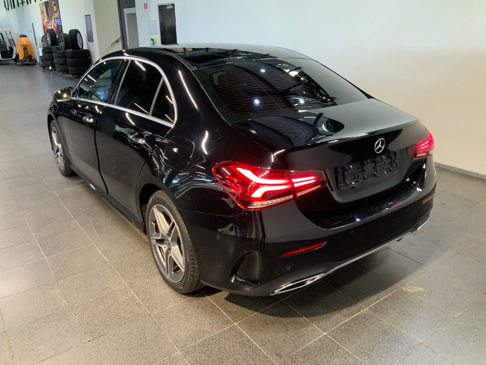 Sort Mercedes A250 e fra 2021