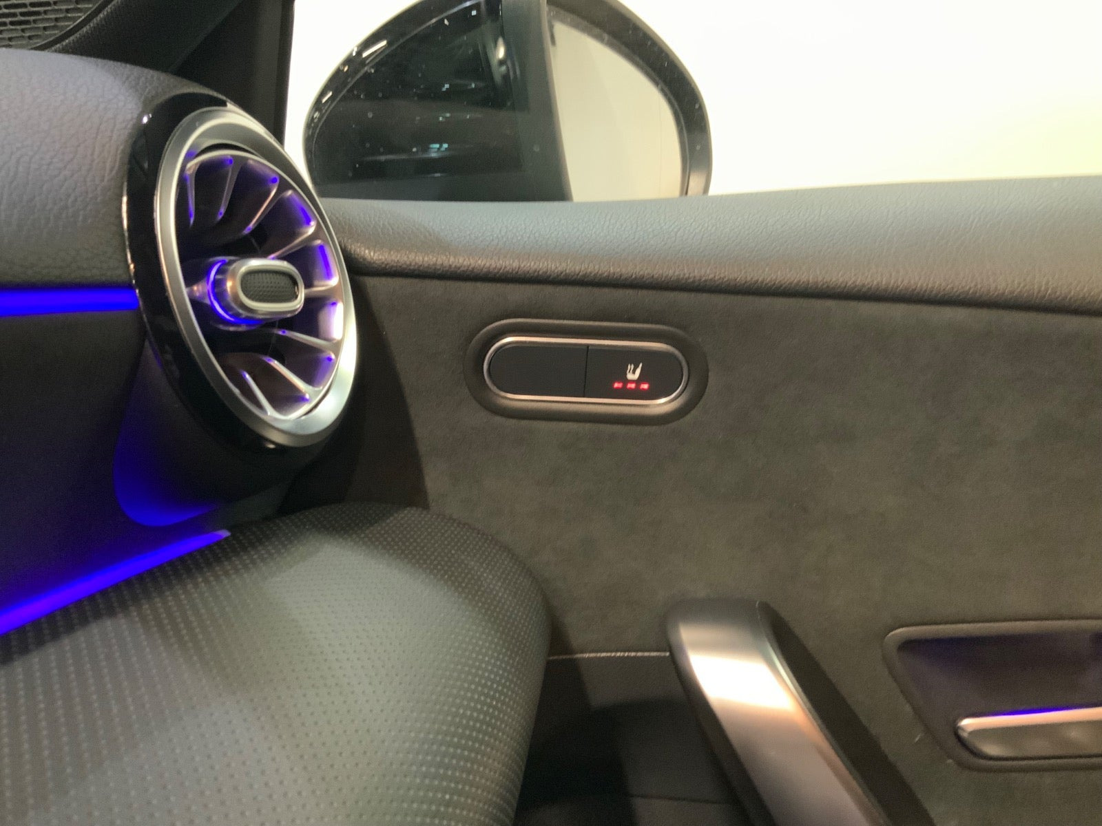 Sort Mercedes A250 e fra 2021