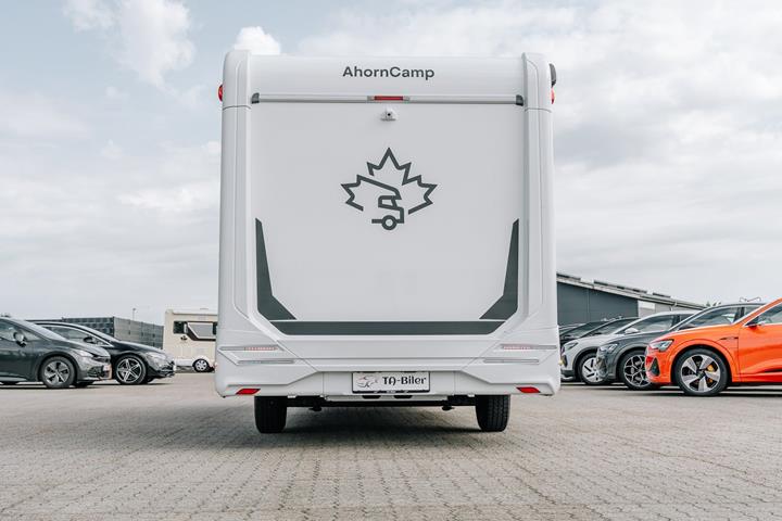 Hvid Ahorn Camp T690 fra 2026 set udefra