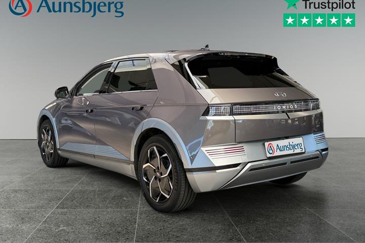 Grå Hyundai Ioniq 5 fra 2022