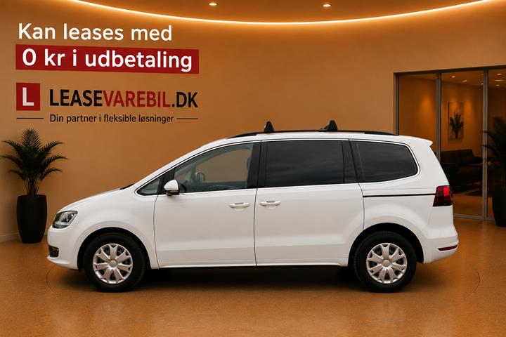 Hvid VW Sharan fra 2020