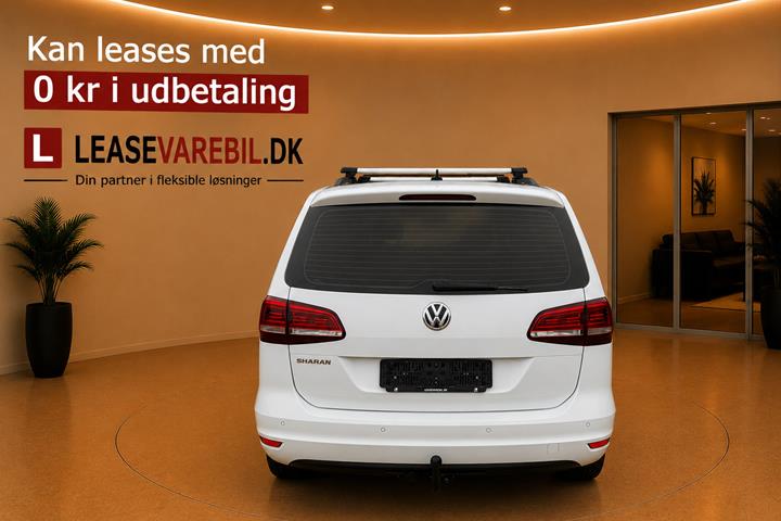 Hvid VW Sharan fra 2020